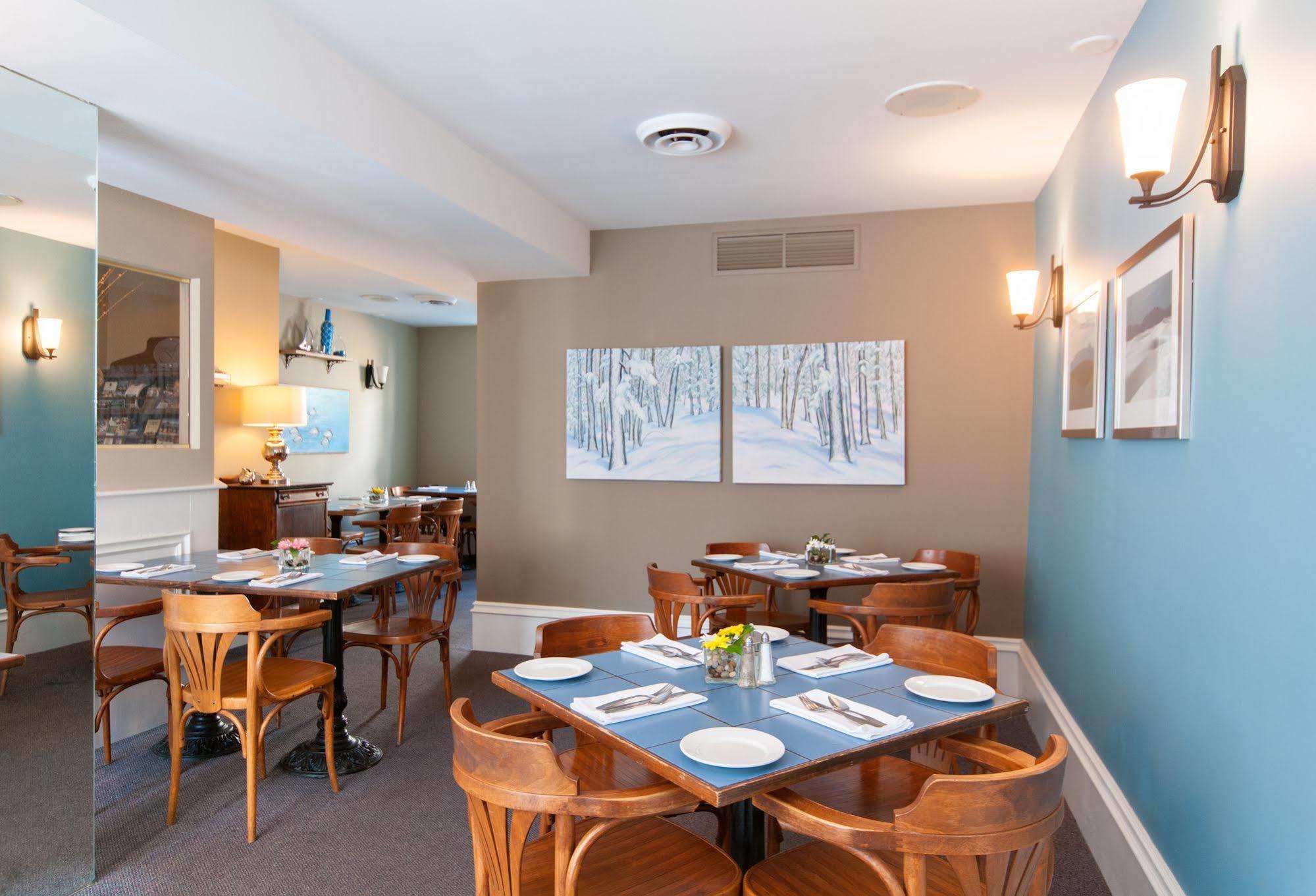 Kettle Creek Inn Порт-Стэнли Экстерьер фото